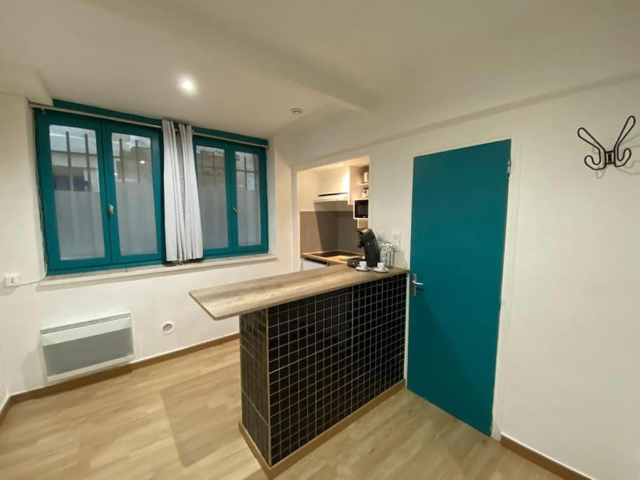 La + Belle Chambre Voutee Au Coeur De Montpellier Buitenkant foto