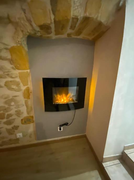 La + Belle Chambre Voutee Au Coeur De Montpellier Buitenkant foto